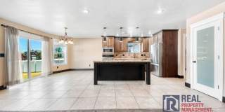 Beautiful - Elegant - 5 Bedrooms - 3 Car - 3,700 sq ft - Home for rent Beautiful - Elegant - 5 Bedrooms - 3 Car - 3,700 sq ft - Home for rent Gallery 11