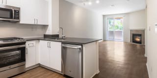 Belle Fontaine Gallery 9