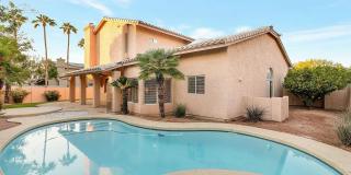 Large 6 bed/3 bath KIERLAND Single-family Home in Scottsdale Gallery 21