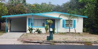 Three Bedroom Home Centrally Located Gallery 1