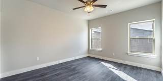 2179 W Million Lane Gallery 21