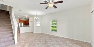 Spacious 4-Bedroom Townhome in Gated Meadow Pointe Gallery 5