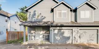 2018-BUILT HOME NEAR DOWNTOWN HILLSBORO - 3BR/2.5BA WITH ATTACHED FINISHED GARAGE, PET-FRIENDLY 2018-BUILT HOME NEAR DOWNTOWN HILLSBORO - 3BR/2.5BA WITH ATTACHED FINISHED GARAGE, PET-FRIENDLY Gallery 1