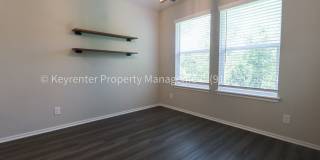 Beautifully Updated 4Bed/2Bath Home, Backs Up to Greenbelt! Gallery 30