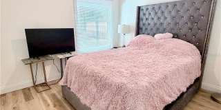 3267 AMACA CIRCLE Gallery 23