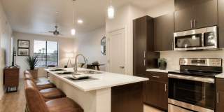 View 32 Apartments Gallery 4