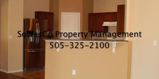 3 Bedroom Plus and Office & 3 Car Garage Gallery 7