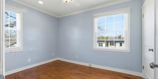 1 Month's Free Rent - 5 Bedroom Home Between 12 South and Oak Hill Gallery 23