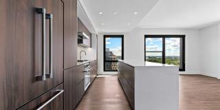 1000 South Capitol Gallery 41