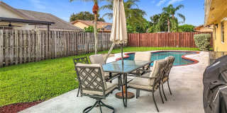 8060 NW 51st Ct Gallery 16
