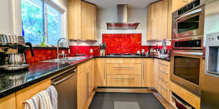 Remodeled Home Next To Zilker Park - 3 BR / 2 BA Remodeled Home Next To Zilker Park - 3 BR / 2 BA Gallery 4