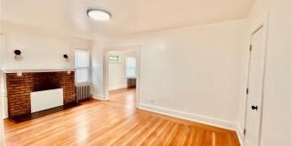 419 Lake Avenue Gallery 1