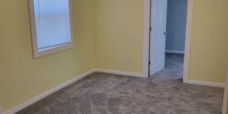 2154 South Seneca Street Gallery 13