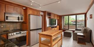 335 Vine Street unit: 335 Gallery 6