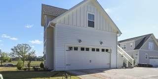 4056-1 Biltmore Avenue Gallery 1