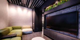 777 6th Avenue Gallery 1