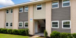828 Sky Lake Circle - B Gallery 1
