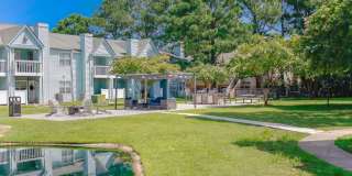 Royal Pointe Gallery 22