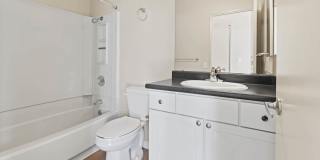 Schooner Bay Apartment Homes Gallery 6