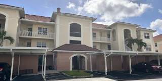 1105 Van Loon Commons Circle Gallery 1