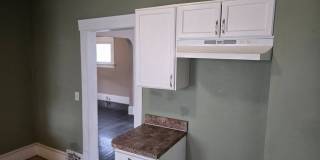 Charming 4-Bedroom Property in Prime Location Gallery 11