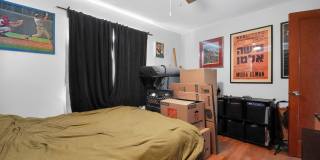 Charming 2BR House in Denver Gallery 10