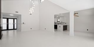 1543 SW 1st Ave Gallery 8