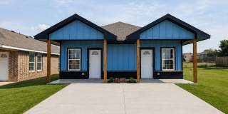 Modern 2-Bedroom Duplex Unit | Stylish Design & Prime Location Gallery 3