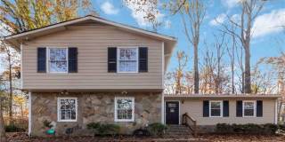 888 Chartley Drive SW Gallery 1