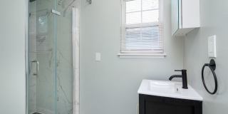 936 Camp Street Gallery 28