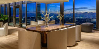 1900 Broadway Gallery 56