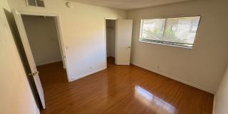 106 North Chapel Avenue Gallery 1