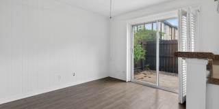 Spacious & Exciting Townhome style Condo Gallery 6