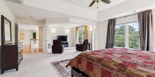 26368 STRATHAVEN Court Gallery 16