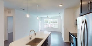 Essex Luxe Apartments Gallery 17