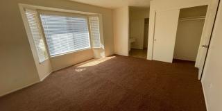 Hesperia-Refurbished- 3 Bedrooms, 2 Bathrooms + Den or Office, Large Property Gallery 32