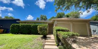 CENTRAL LOCATION - READY FOR MOVE IN Gallery 1