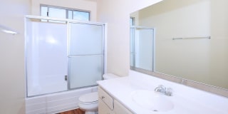 Emerald West Apartments Gallery 17
