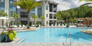 Cue Luxury Apartments Gallery 1