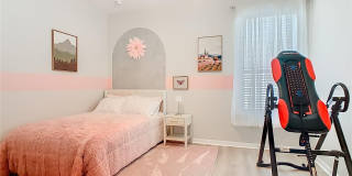 790 CARMEL LANE Gallery 34