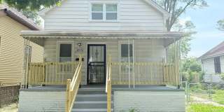Coming Soon – Beautifully Updated Home *Coming Soon (Move-in ready by 8/16 or Sooner)*! Gallery 1
