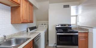The Townhomes at Two Creeks Gallery 28