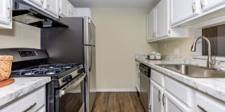 Mallard's Crossing Apartments Gallery 29