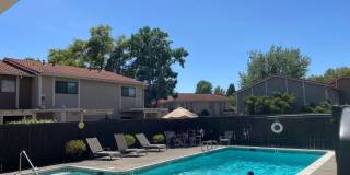 2 Bedroom 1.5 bath Townhome! Gallery 17