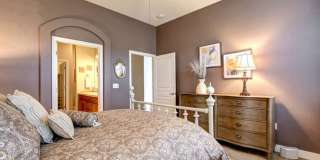 Spacious 3 BDR Townhome on Golf Course Gallery 24