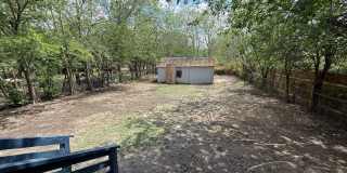 Charming 3BR Home w/ Hardwood Floors, Large Kitchen & Private Fenced Yard Gallery 10