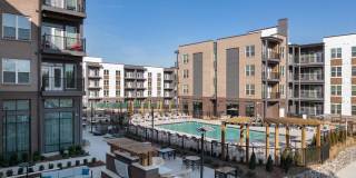 Alta Davis Gallery 42