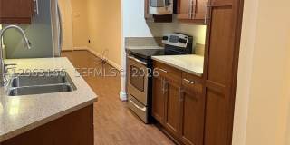 1333 SW 4th Ct Gallery 4