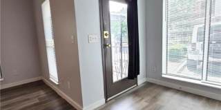 238 Walker Street SW Gallery 10