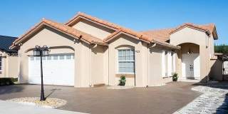 933 NW 133rd Court Gallery 1